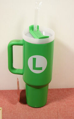 Nintendo Super Mario Stainless Steel 40oz Luigi Tumbler (Marks)